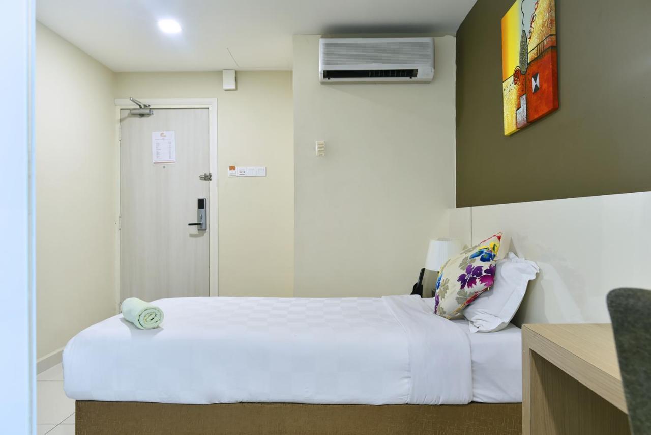 Hotel Mornington Bukit Permata Lumut Exterior photo